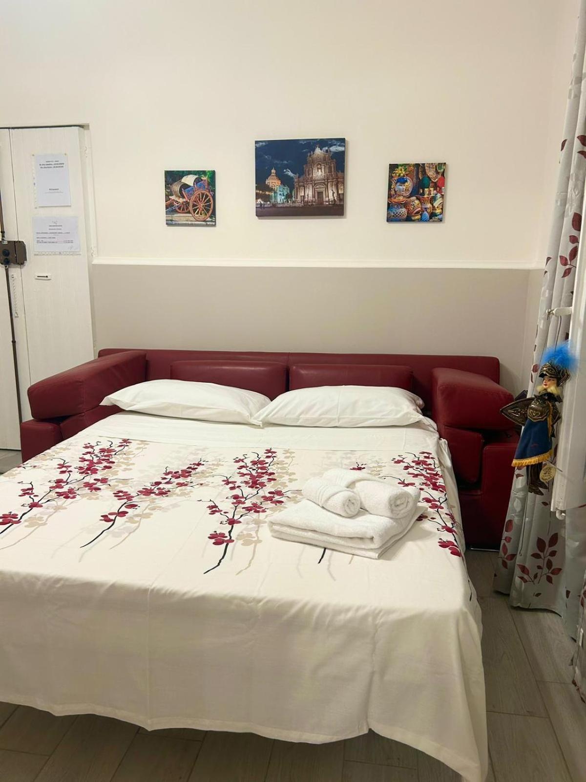Apartments For Rent Catania Luaran gambar